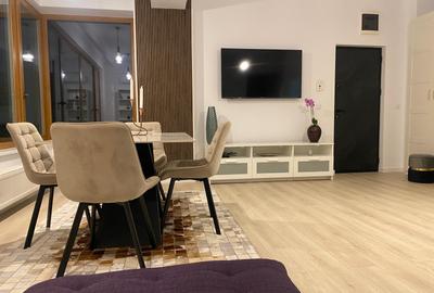 Apartament superb 3 camere, 2 bai, parcare subterana, Baneasa