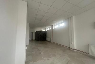 Spațiu comercial, de 120 mp, în Șelimbăr