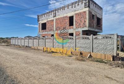 Casă individuală cu 4 camere în Berceni