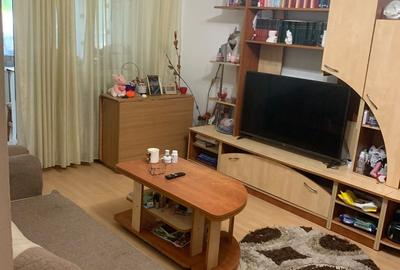 Apartament cu 2 camere semidecomandat în City Park Mall