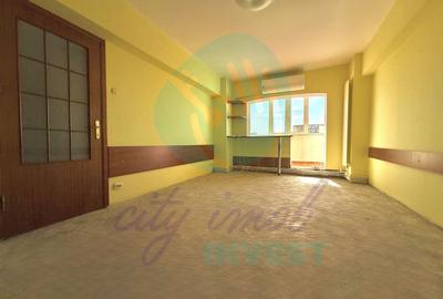 Apartament cu 2 camere semidecomandat în Tineretului