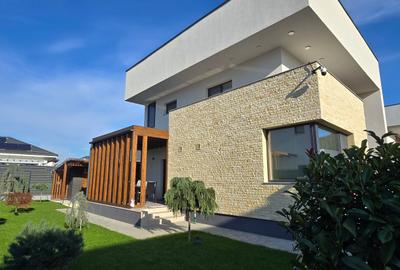 Casă individuală cu 4 camere în Aninoasa