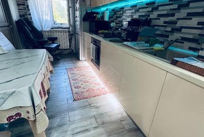 Apartament 3 camere decomandat vis a vis de hotel zodiac - 12
