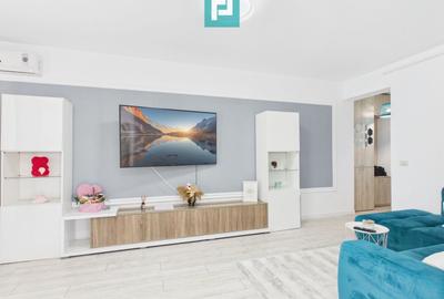 Apartament cu 3 camere semidecomandat în Confecții