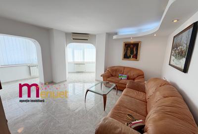 Apartament 3 camere,str.Victoriei,etaj 2 - 4