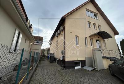 Spatiu birouri de inchiriat - 9 camere - teren 470 mp - 2