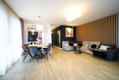 Apartament cu 4 camere decomandat, mobilat în Pipera