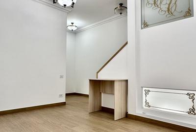 Casa de inchiriat, 3 camere, 3 bai, renovata, prima inchiriere. - 11