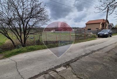 Teren 861mp Pielesti, intravilan, imprejmuit, toate utilitatile - 5