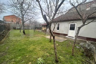 Casă individuală cu 4 camere în Șagului