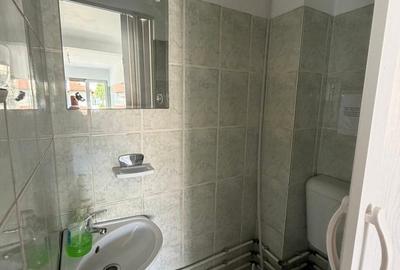 SPATIU COMERCIAL DE INCHIRIAT - 100 MP UTILI - ZONA EXCELENTA - - 15