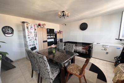Apartament cu 3 camere decomandat, mobilat în Decebal