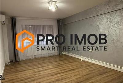 Apartament cu 3 camere decomandat în Micro 3
