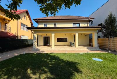 Casă individuală cu 6 camere în Iancu Nicolae