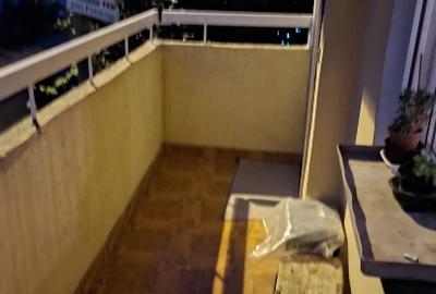 Apartament cu 2 camere decomandat în Precista