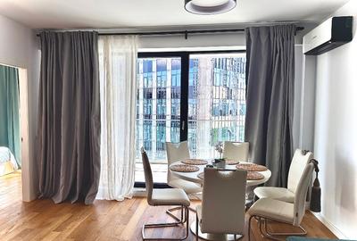 Apartament cu 3 camere semidecomandat în Nerva Traian