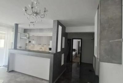 Apartament 2 camere / zona vivo/ loc de parcare/central proprie - 2
