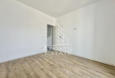 Apartament cu 2 camere, 2 balcoane, etaj 1, zona Planetelor - 7