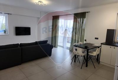Apartament 3 camere, etaj 2 – De închiriat - 2