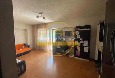 Apartament 3 Camere Decomandat Esplanada Nicolina Etaj 1 78 MP BLOC 1990 - 1