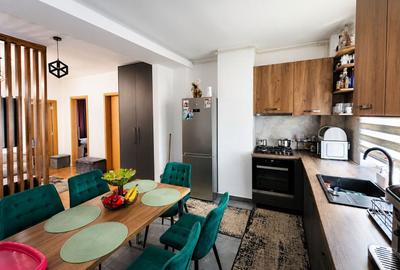 Apartament cu 3 camere decomandat, mobilat în Torontalului