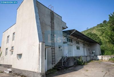 Spațiu comercial, 600 mp în Moniom