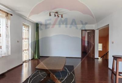 Casă / Vilă cu 5 camere de vânzare in Harman, Brasov - 27