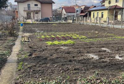 Teren intravilan | TOATE UTILITATILE | 519 | 23 M DESCHIDERE | ZONĂ CENTRALĂ - 1