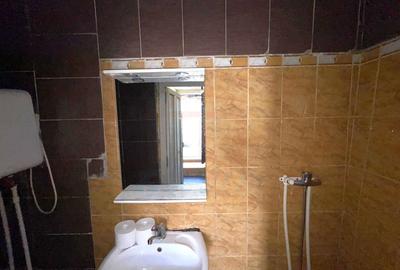 69.ooo euro, Casa la pret apartament zona Piata centrala - 6