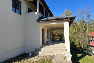 Pensiune noua de vanzare in Slanic Prahova – 400 mp utili, zona centrala, ideala - 3