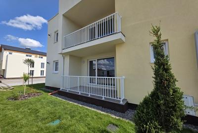 Apartament cu 3 camere decomandat în Sânpetru