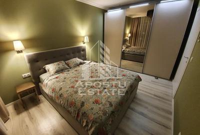 Apartament cu 3 camere decomandat, mobilat în Lipovei