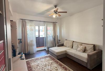 Apartament cu 2 camere decomandat în Militari