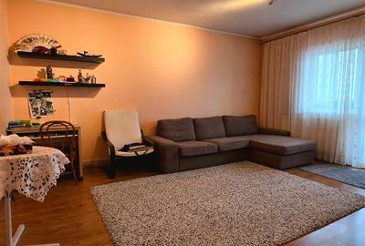 Apartament 3 camere 2 bai cu centrala proprie zona Cantacuzino - 1