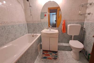 Apartament 2 camere Teiul Doamnei-et 5- decomandat-1985 - 5