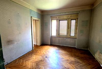 Apartament cu 4 camere , garaj si teren de 420 mp de vanzare zona Sub Arini - 4