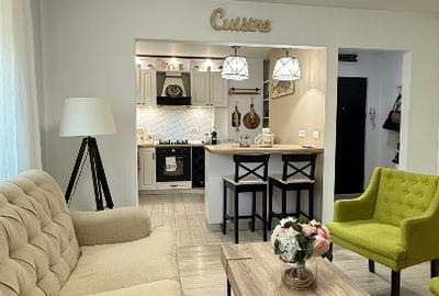 Apartament Premium  Ultracentral - renovat complet ,mobilat lux, gata de mutare - 1