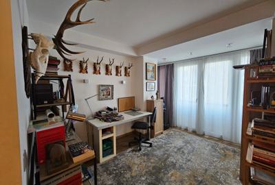 Apartament generos, 3 camere, etajul 8, semidecomandat, aproape de Iulius Mall - 2