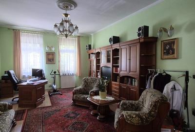 Casa singur in curte Ultracentral - str. Rodnei - 10