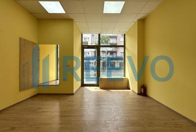 Spațiu comercial 40 mp, Ultracentral Bacău - 2