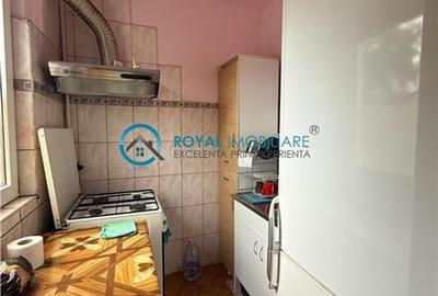 Royal Imobiliare - Vanzare apartament zona Vest - 6