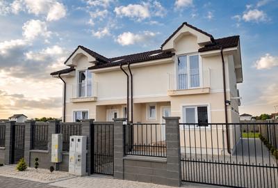 Duplex cu 4 camere în Moșnița Nouă