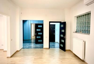 Inchiriere spatiu birou 4 camere Piata Romana - 2