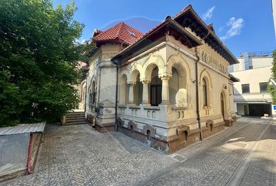 Spațiu comercial, de 814.4 mp, în Știrbei Vodă