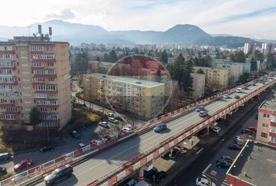 Apartament cu 2 camere semidecomandat în Gemenii