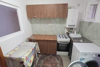 Garsoniera de vânzare, etaj 1, zona Cetate, 42.000 Euro - 2