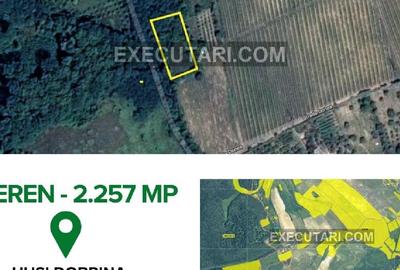 Teren agricol intravilan de 2257 mp, în Central