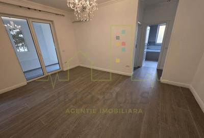 Apartament cu 3 camere semidecomandat în Aradului
