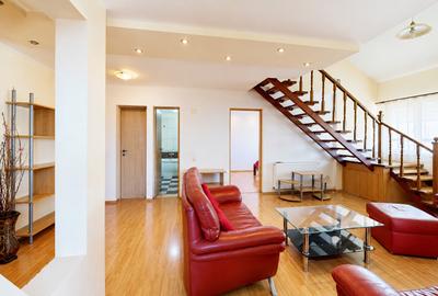 Apartament 6 Camere - Zona Lipovei - 0% COMISION - 1