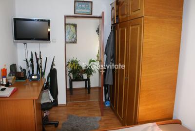 Apartament cu 3 camere decomandat, 71 mp – zona 9 Mai - 3